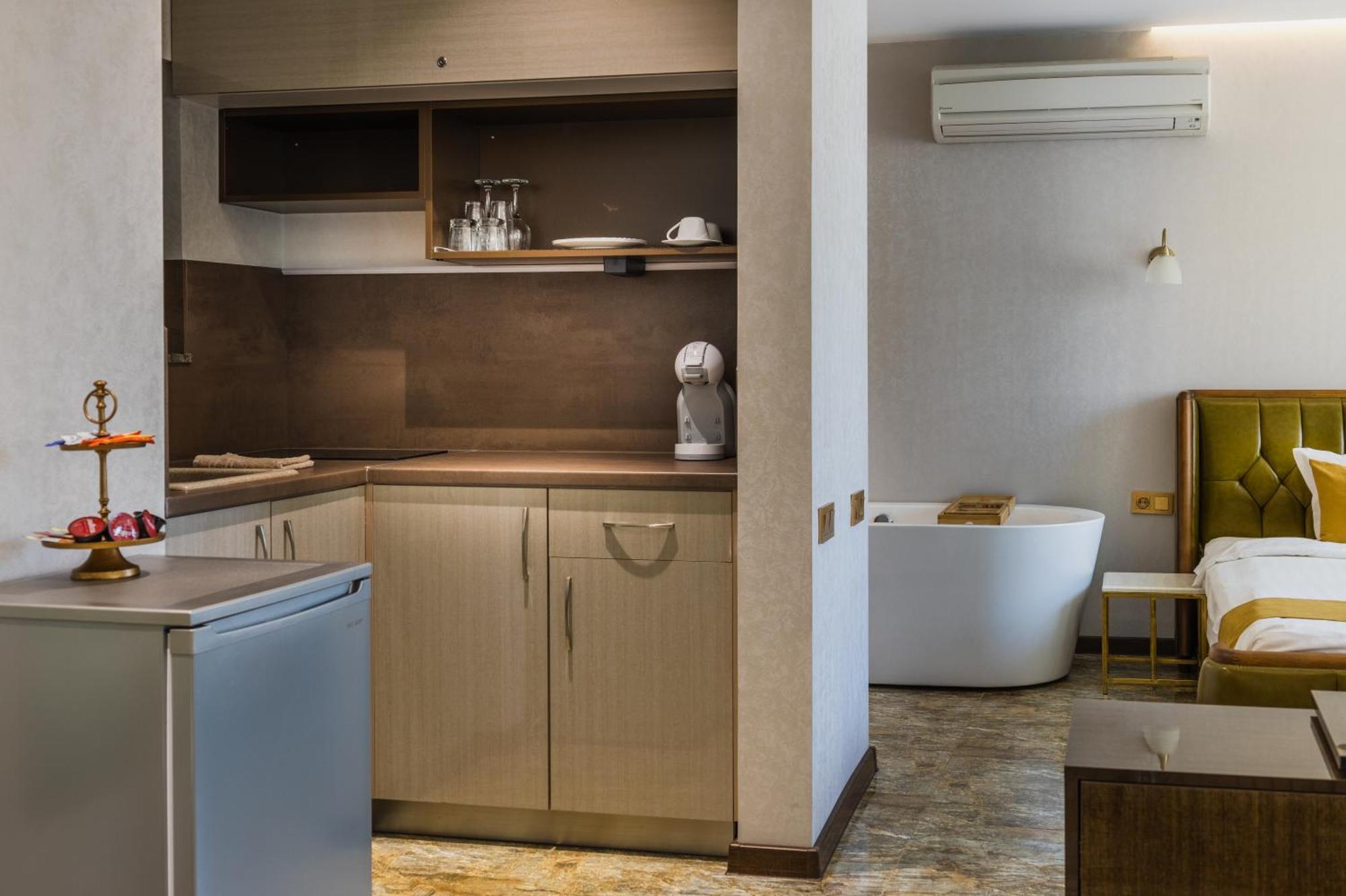 Hidden Bank: Cash Apartment Plovdiv Luaran gambar